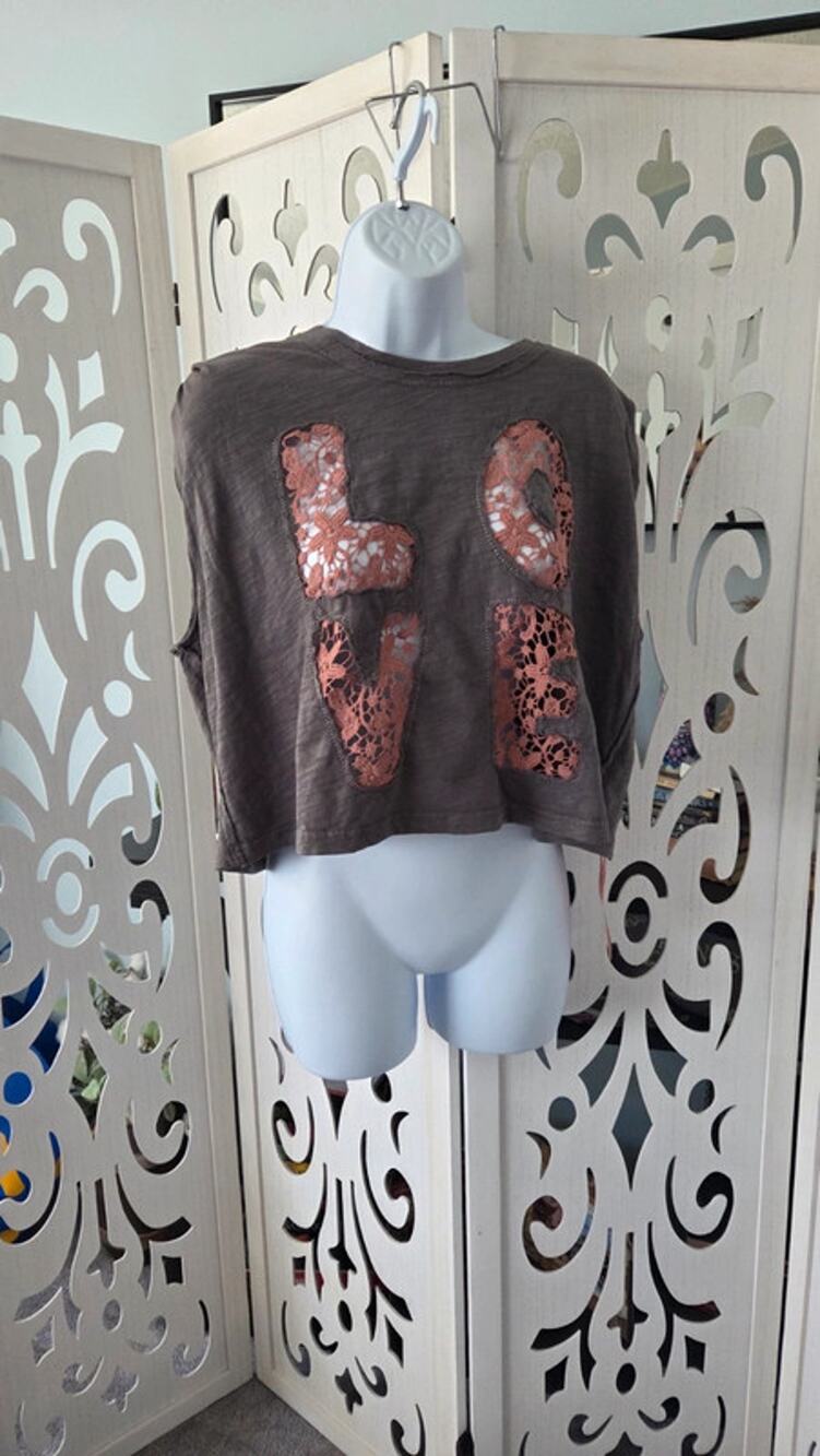 SHEIN Boho Feel LOVE Lace Applique Crop Top Women's M Brown Cotton NWT Boho